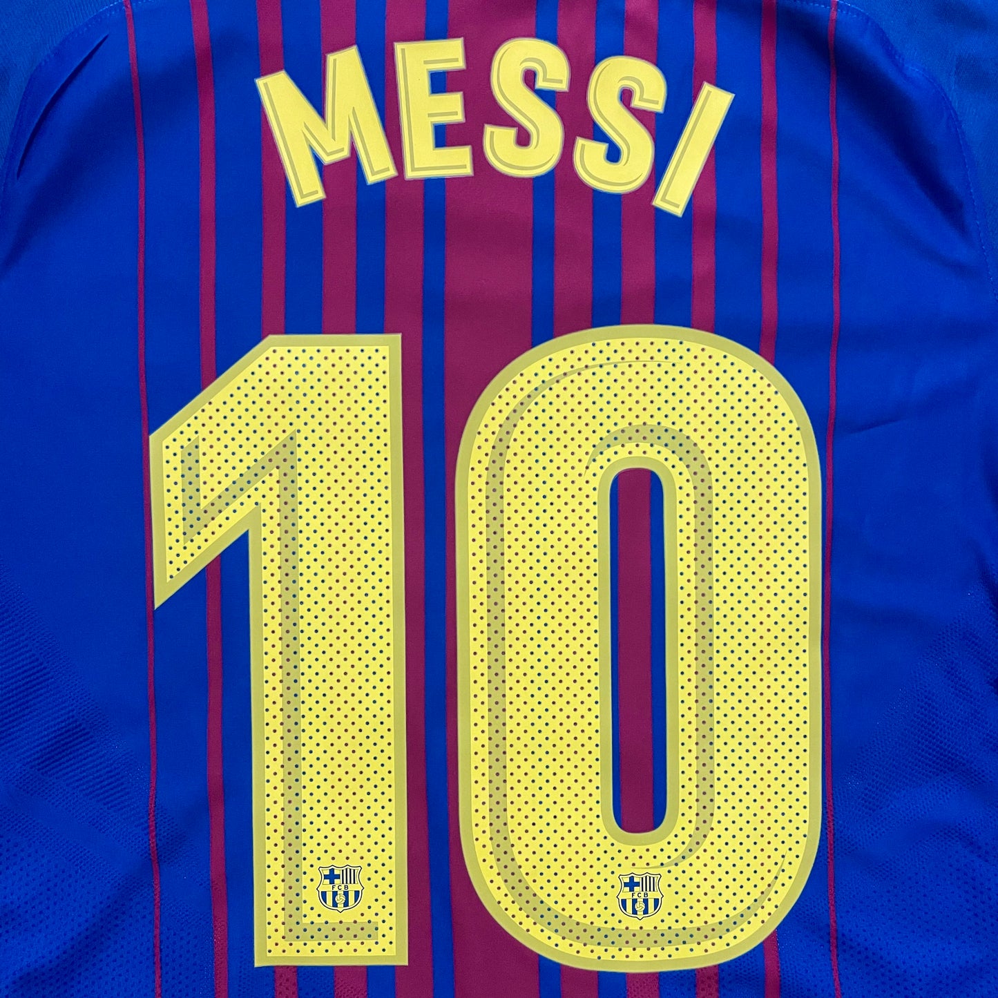 <tc>2017-2018 FC Barcelona camiseta local versión match #10 Messi (S)</tc>