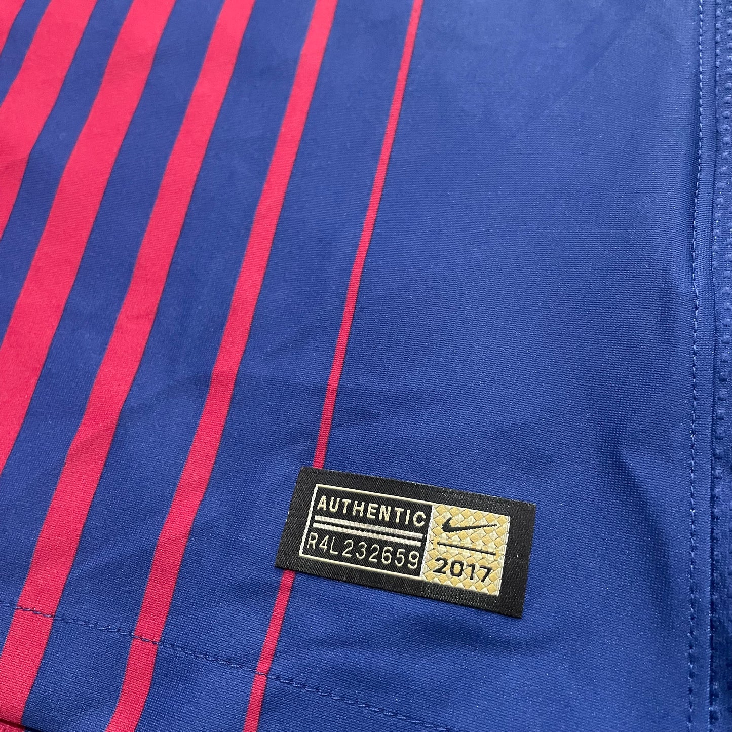 <tc>2017-2018 FC Barcelona camiseta local versión match #10 Messi (S)</tc>