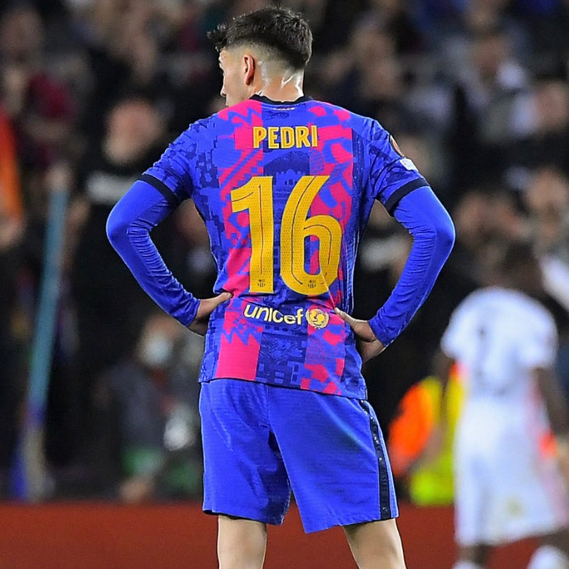 2021-2022 FC Barcelona Player Issue camiseta versión Champions League #16 Pedri (M)