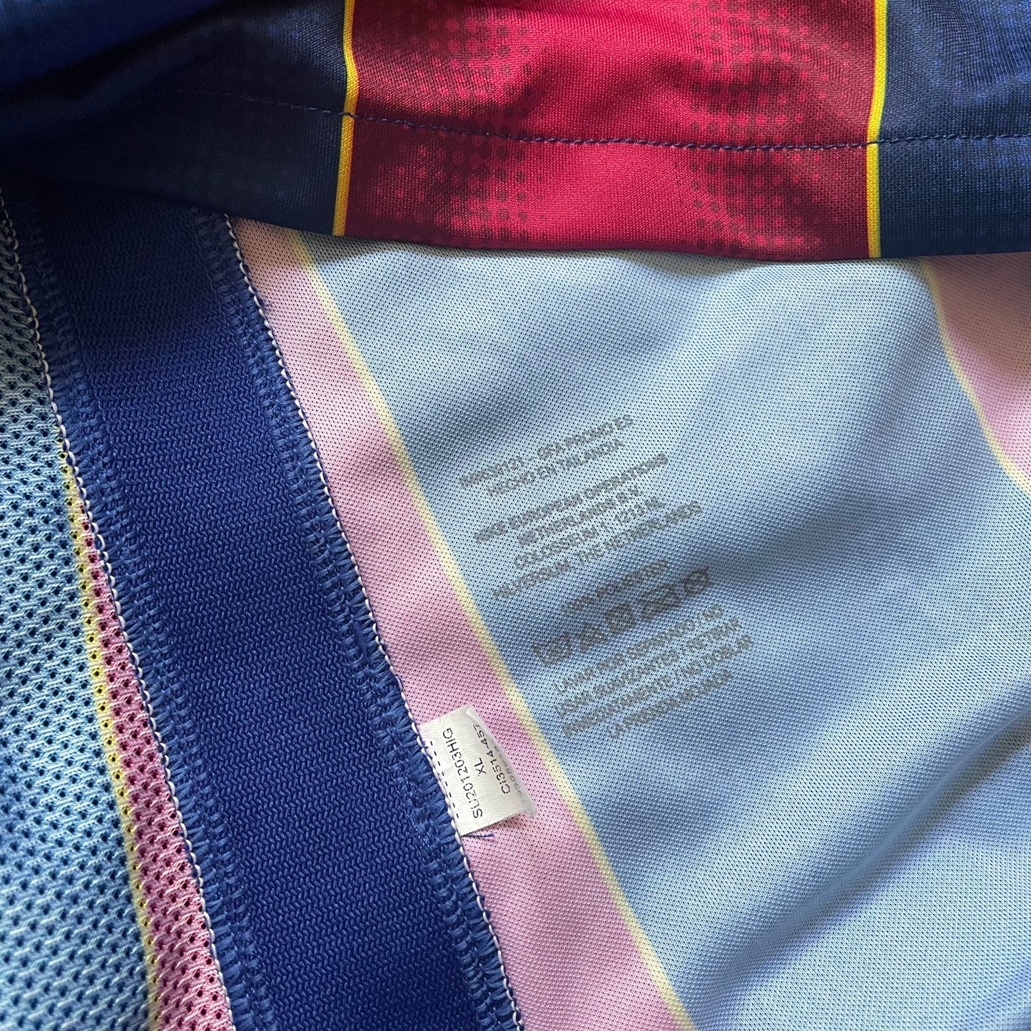 <tc>2020-2021 FC Barcelona camiseta local player issue de categorías inferiores (XL)</tc>