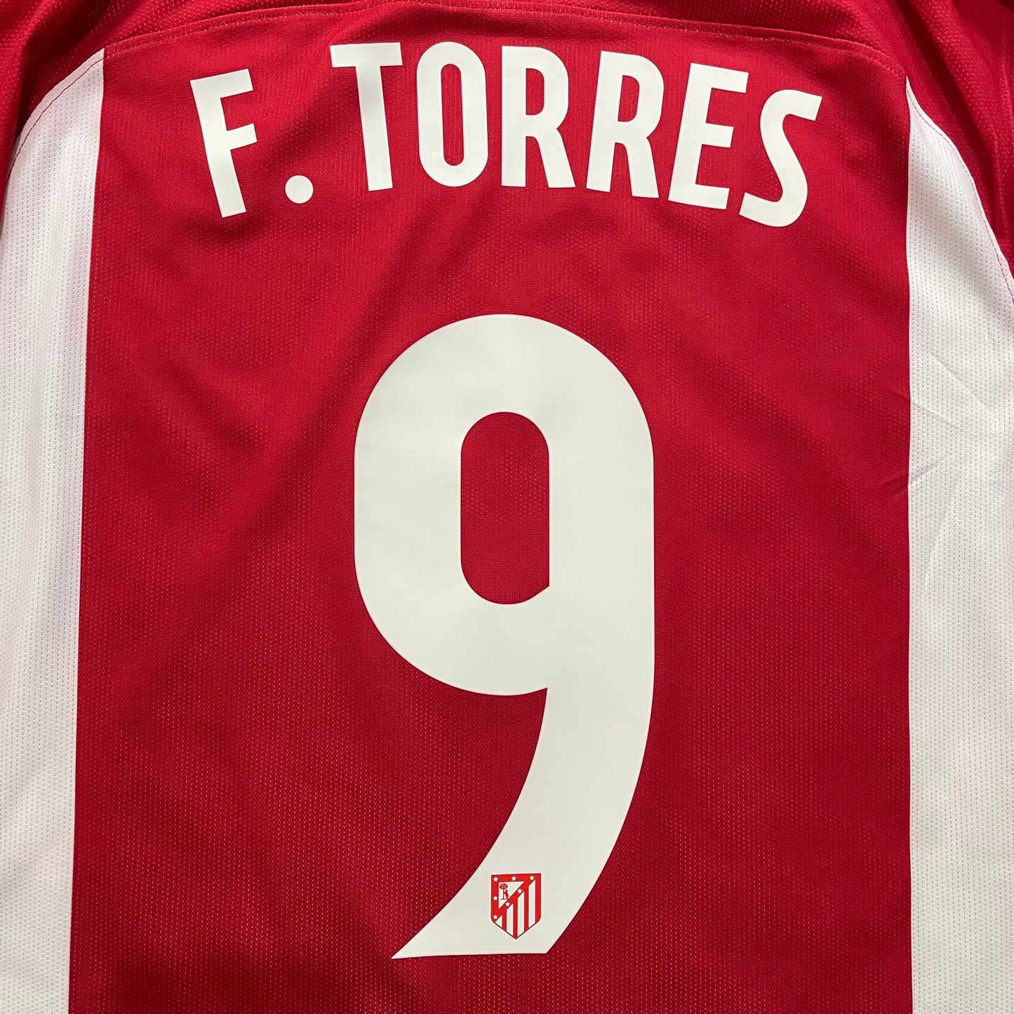 <tc>2016-2017 Atlético de Madrid camiseta local Match Issue Champions League #9 Torres (L)</tc>