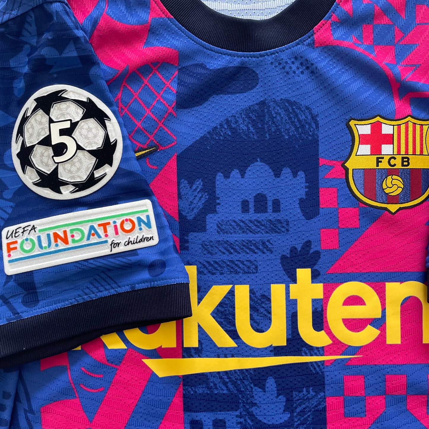 2021-2022 FC Barcelona Player Issue Champions League shirt #16 Pedri (M)