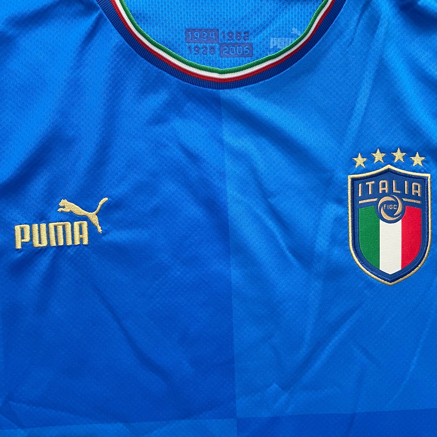 2022-2023 Italy home shirt (M, L, XL)