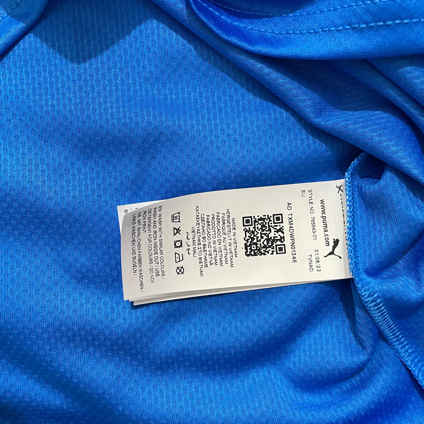 2022-2023 Italy home shirt (M, L, XL)