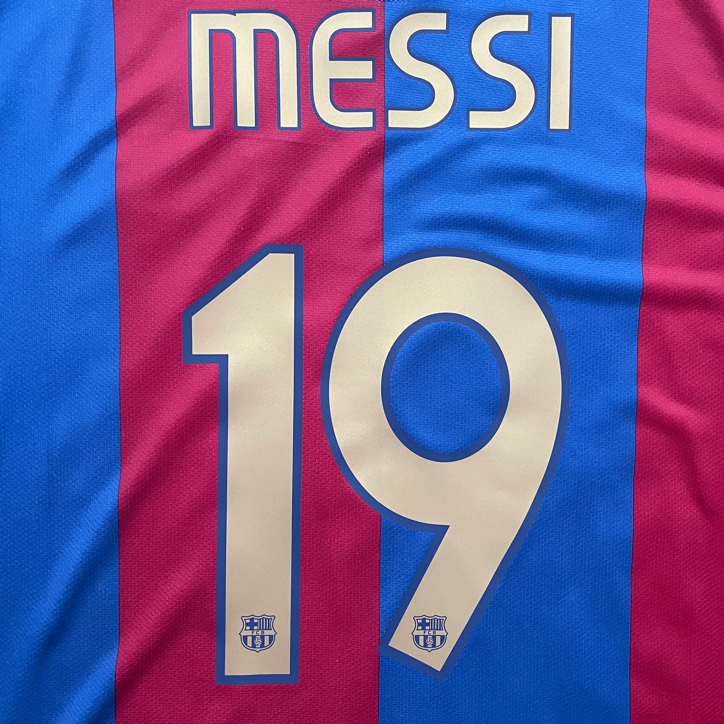2006-2007 FC Barcelona home shirt #19 Messi (XL)