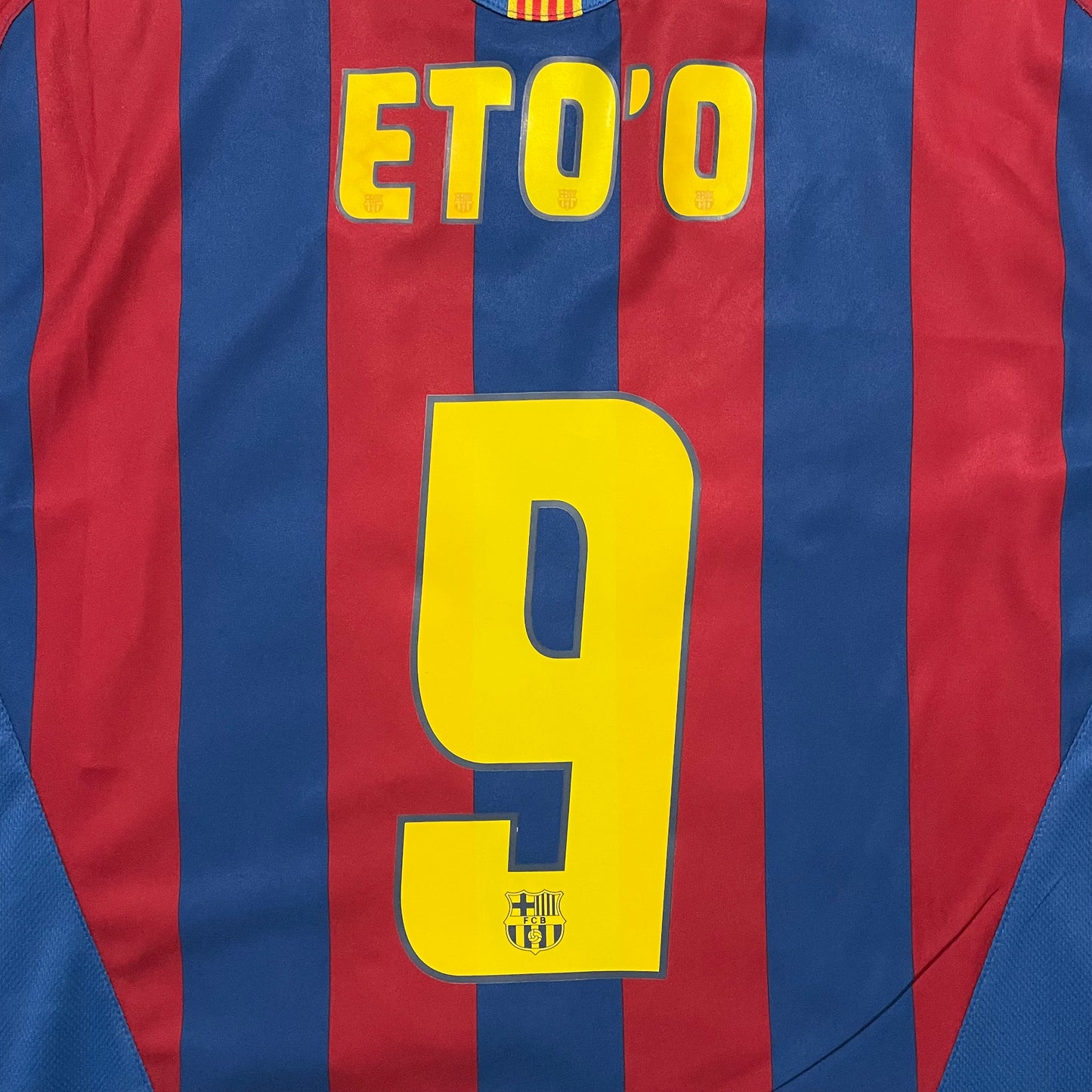 2005-2006 FC Barcelona home shirt #9 Eto’o (XL)