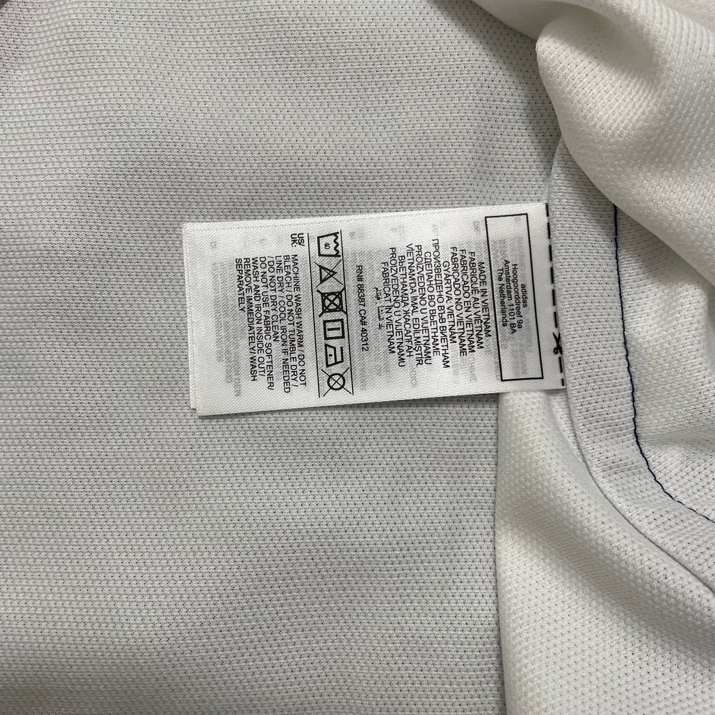 2023-2024 Real Madrid CF home shirt (M, L)