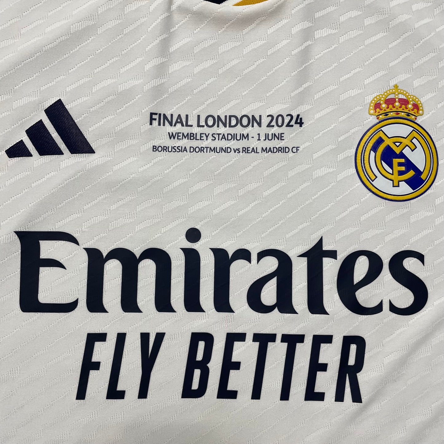 2023-2024 Real Madrid CF camiseta local versión match (XL)