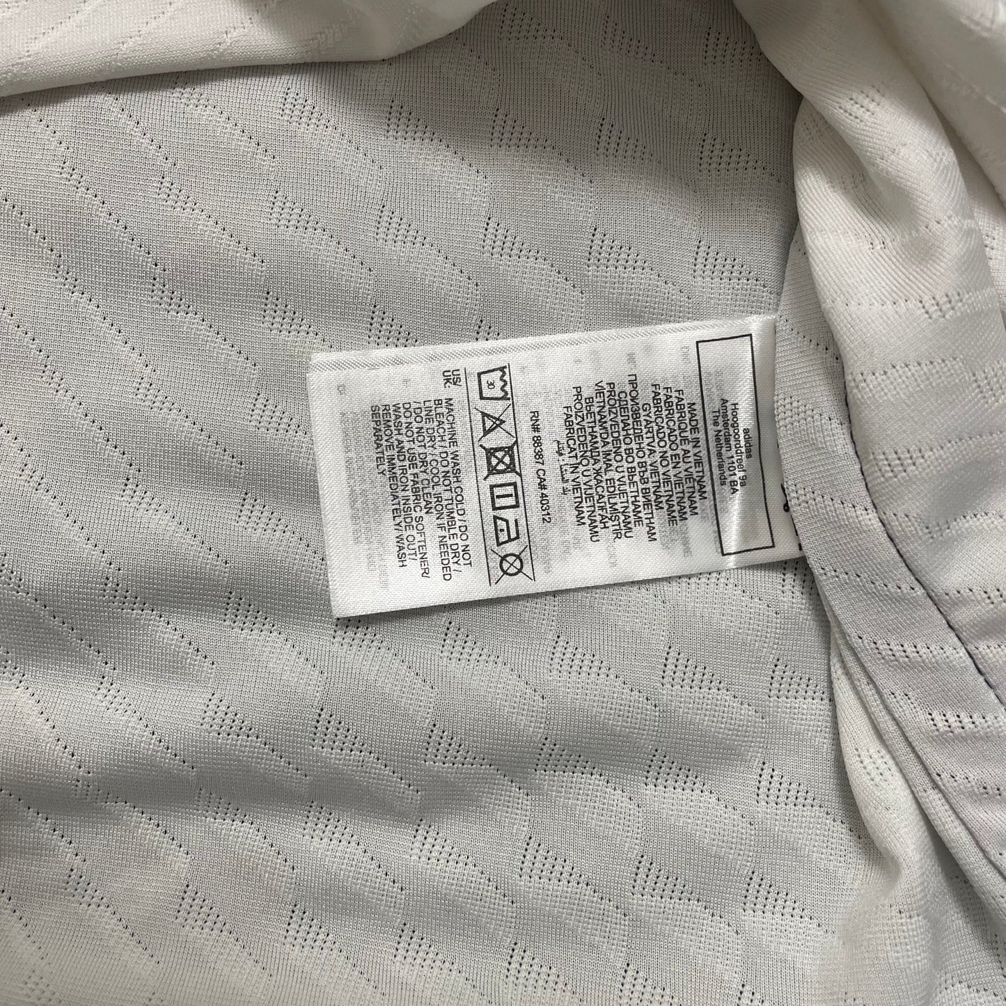 2023-2024 Real Madrid CF camiseta local versión match (XL)