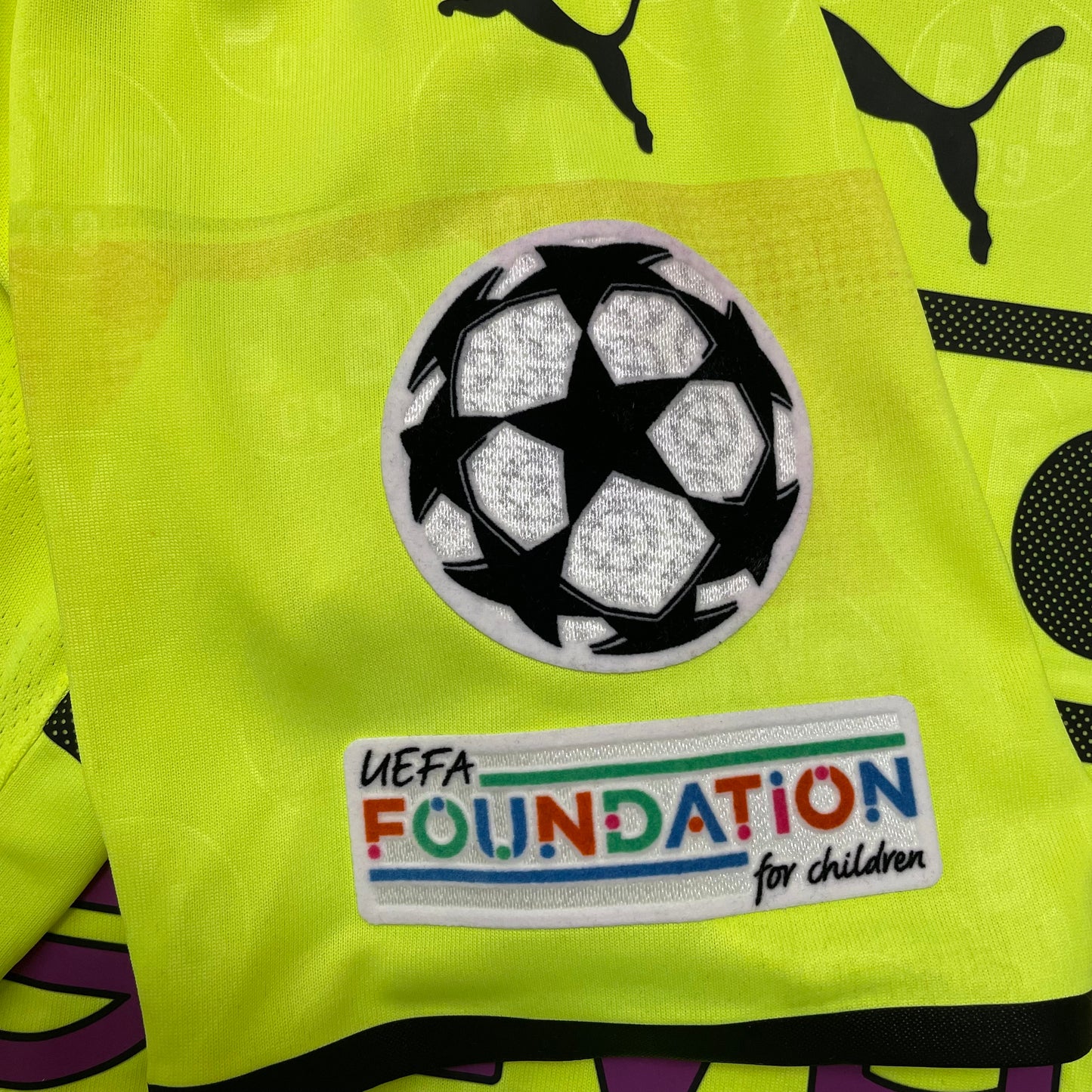<tc>2021-2022 Borussia Dortmund camiseta europea local match/authentic #9 Haaland (L)</tc>