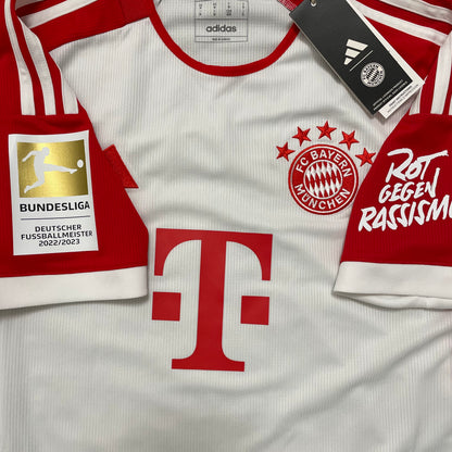 2023-2024 FC Bayern Munich home shirt (M, L)