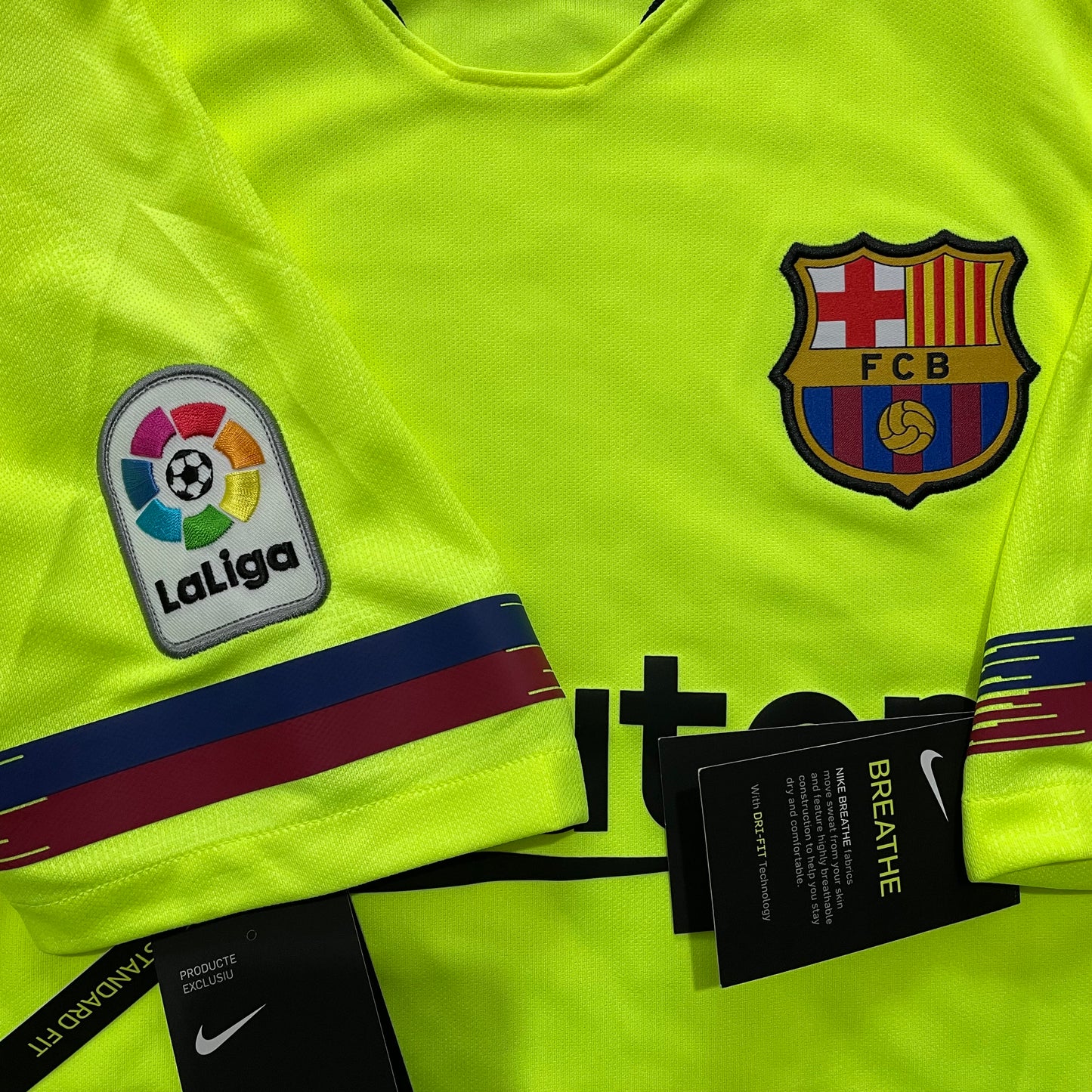 2018-2019 FC Barcelona away shirt (S)