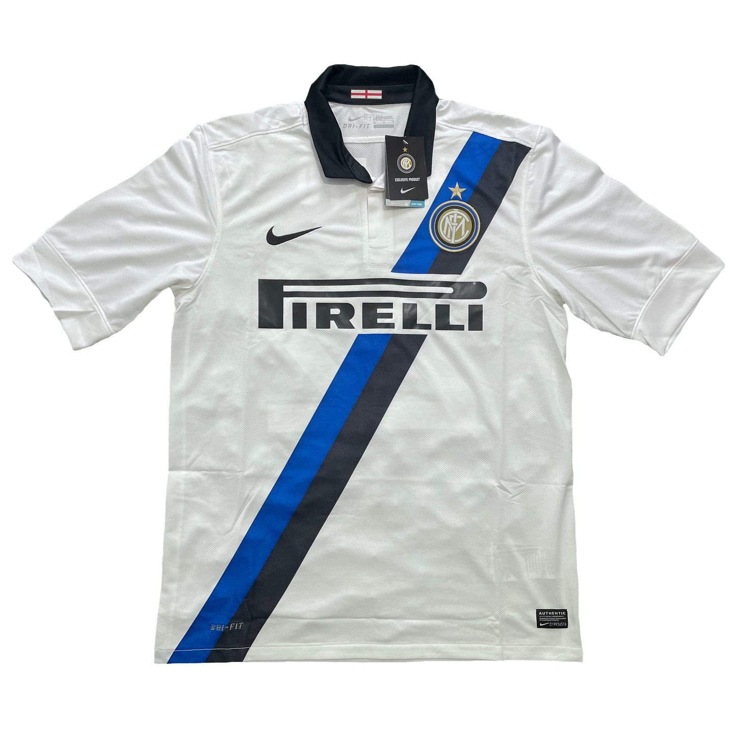 <tc>2011-2012
FC Inter Milán camiseta visitante #22 Milito (M)</tc>