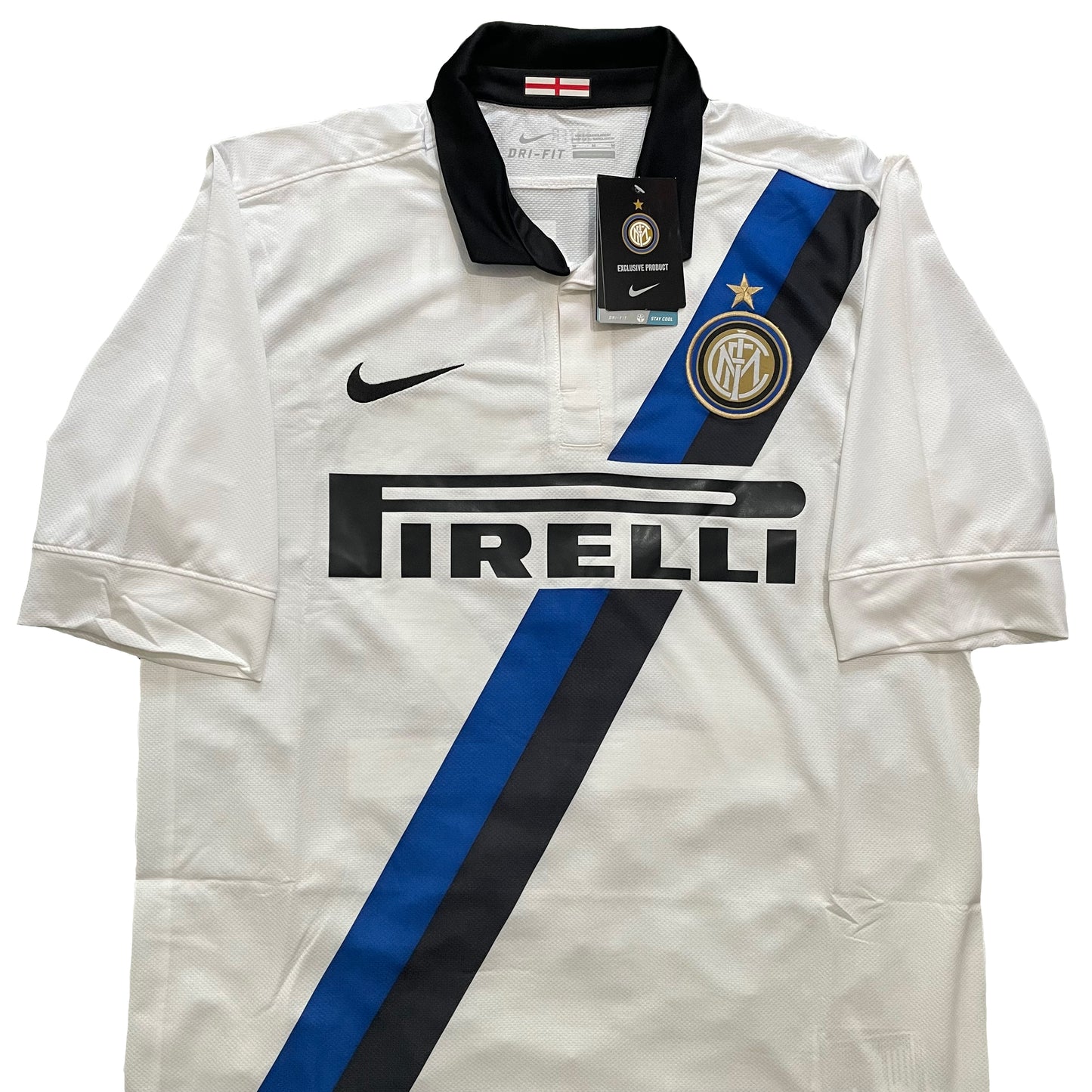 2011-2012 FC Inter Milan away shirt #22 Milito (M)