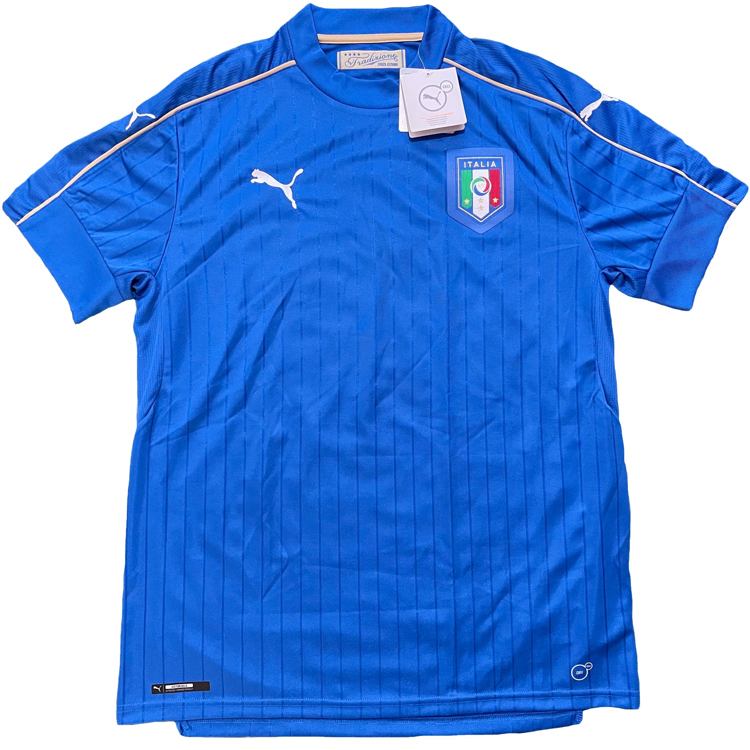 2016 Euro Italy home shirt (L) – Football and Shirts