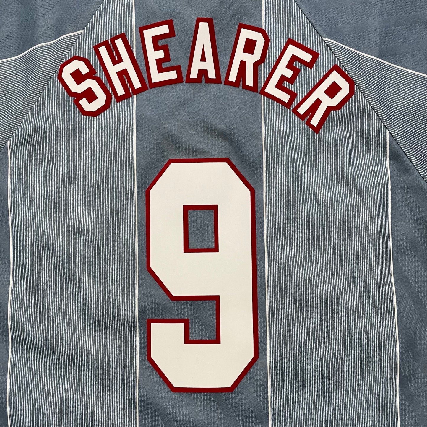 <tc>1996 Eurocopa Inglaterra camiseta visitante #9 Shearer (L)</tc>